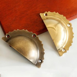 Brushed Brass Half Circle Handles – Minimalist Design for Modern Cabinets